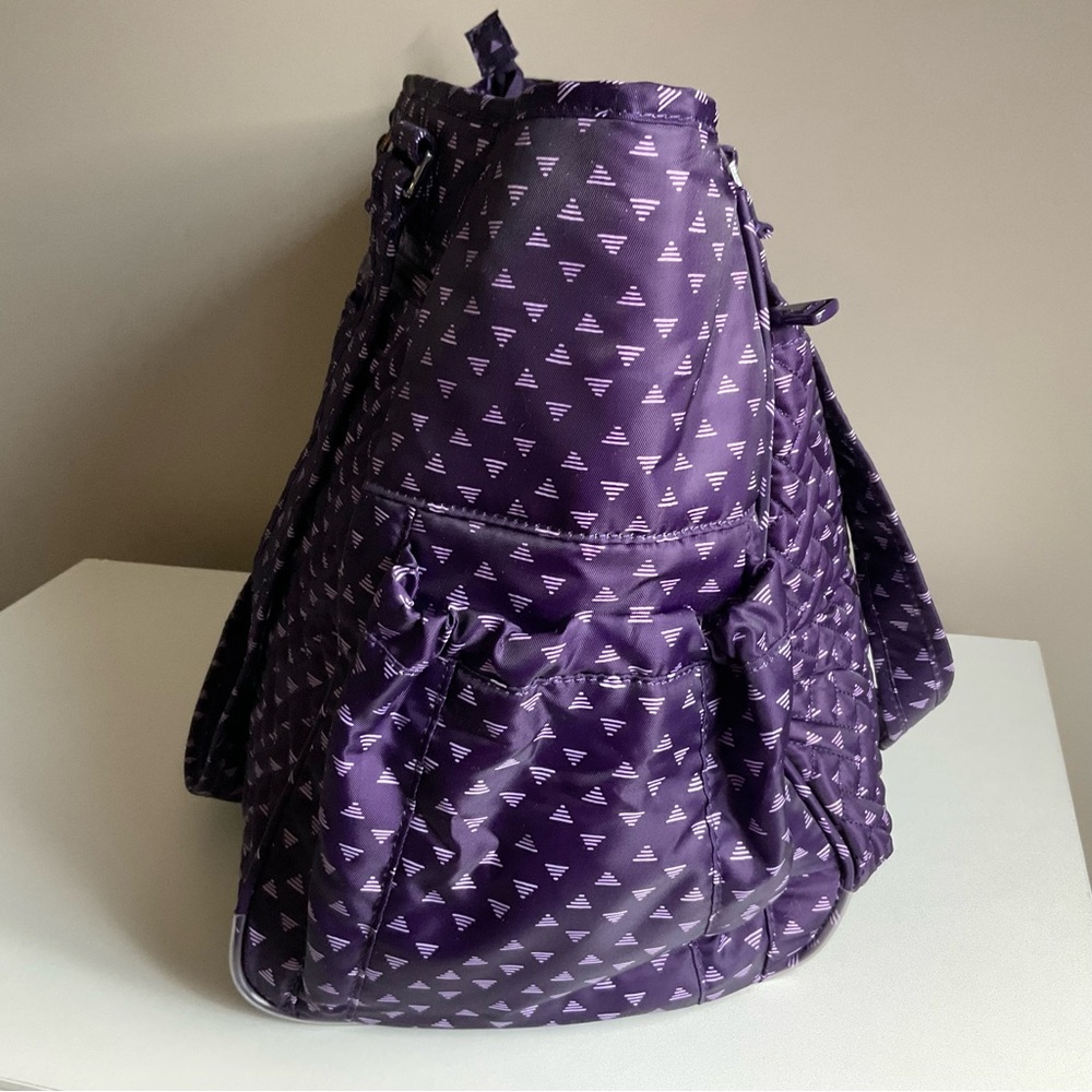 ๐ LUG CABBY - In Triangle Purple - Picture 8 of 10